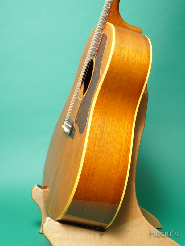 GIBSON J-50 8