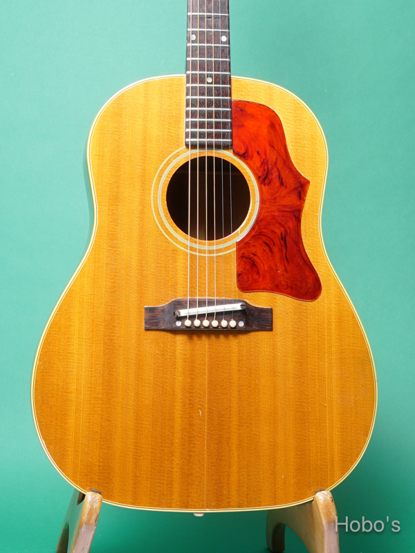 GIBSON J-50 5