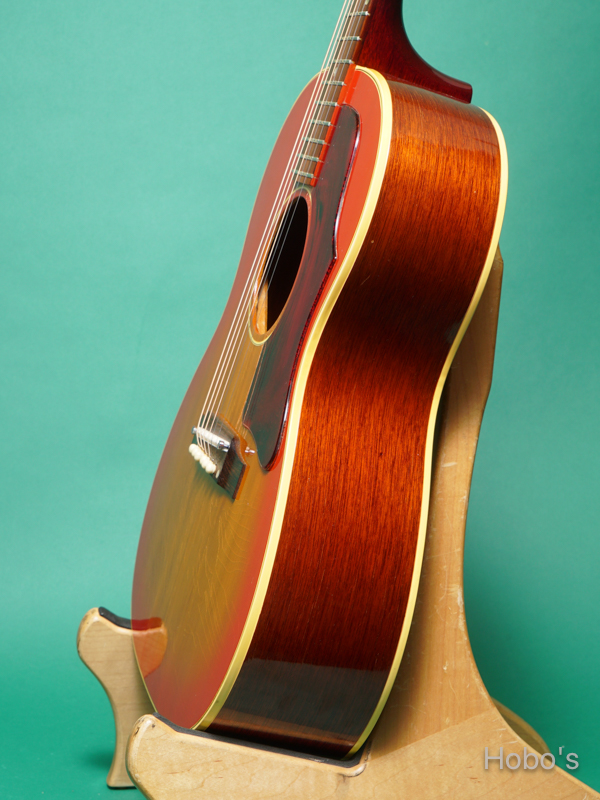 GIBSON B-25 CS 7