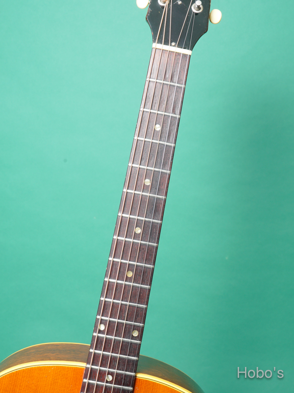 GIBSON J-45 3