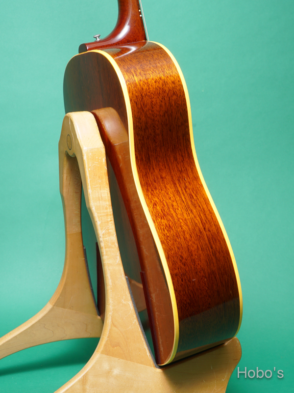 GIBSON J-45 7