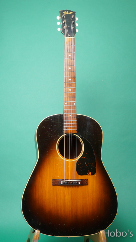 GIBSON J-45