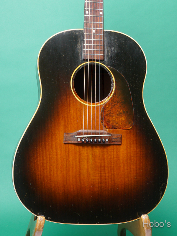 GIBSON J-45 5