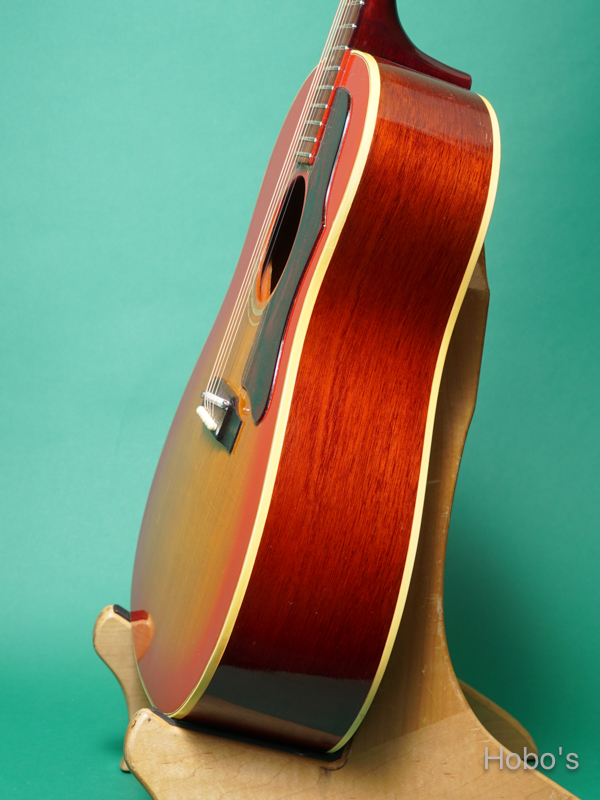 GIBSON J-45 8