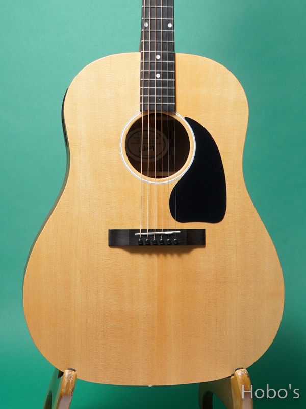 GIBSON G-45  5