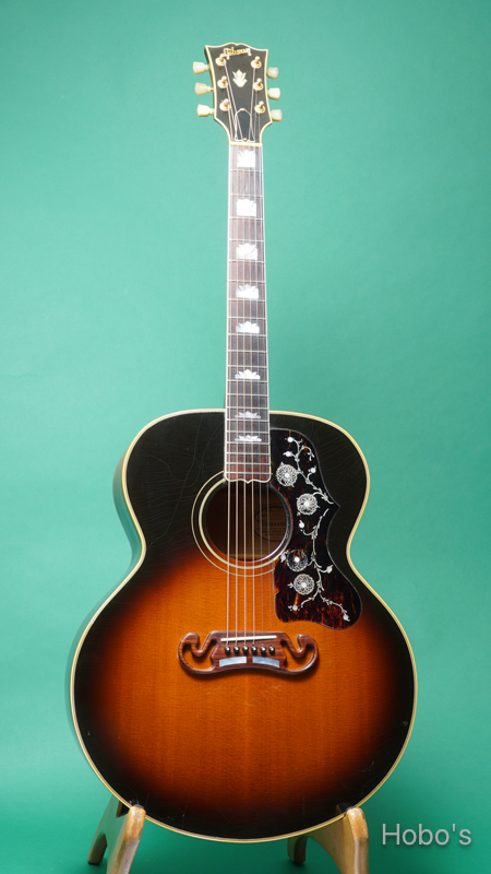 GIBSON J-200 SB FRONT
