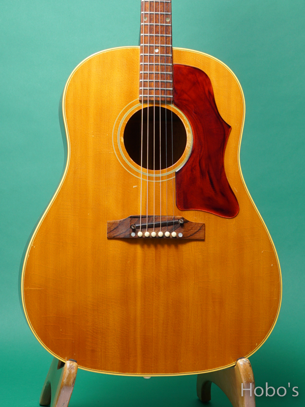 GIBSON J-50 5