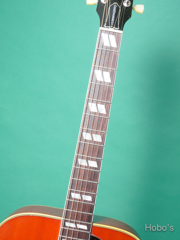 GIBSON Hummingbird 3