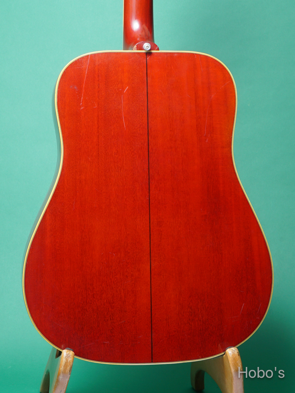 GIBSON Hummingbird 6