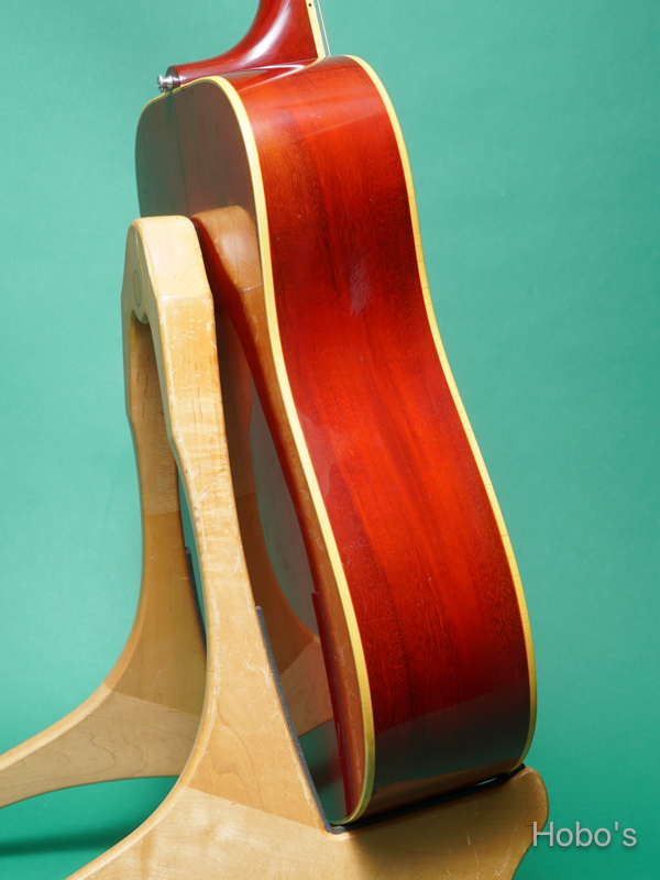 GIBSON Hummingbird 7