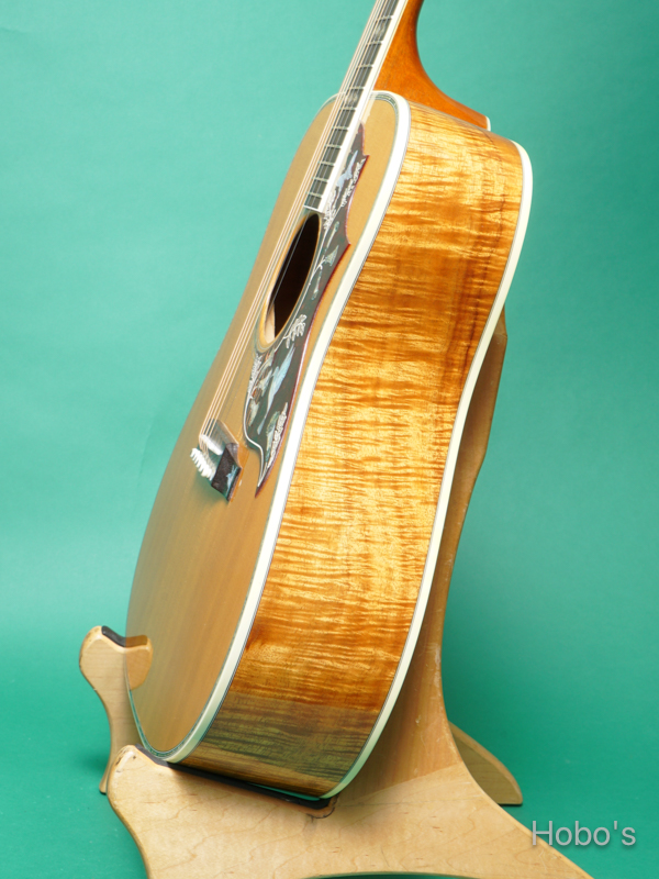 GIBSON Hummingbird Custom Koa 8
