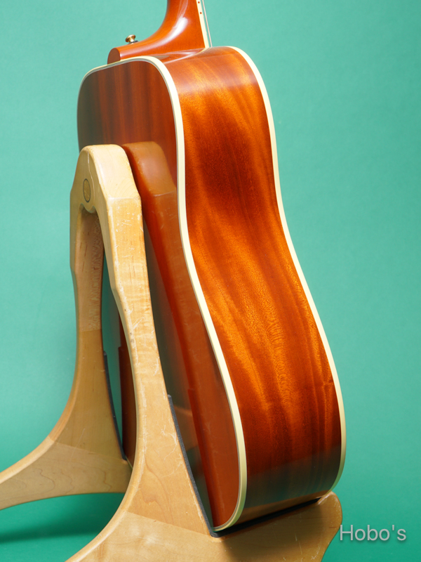 GIBSON 1960 Hummingbird Fixed Bridge 7