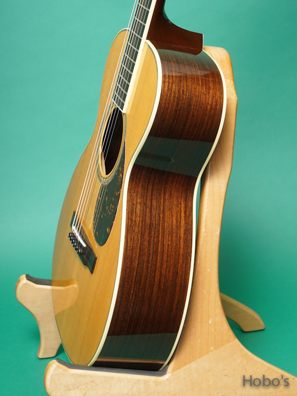COLLINGS Baby-3 A Custom 8