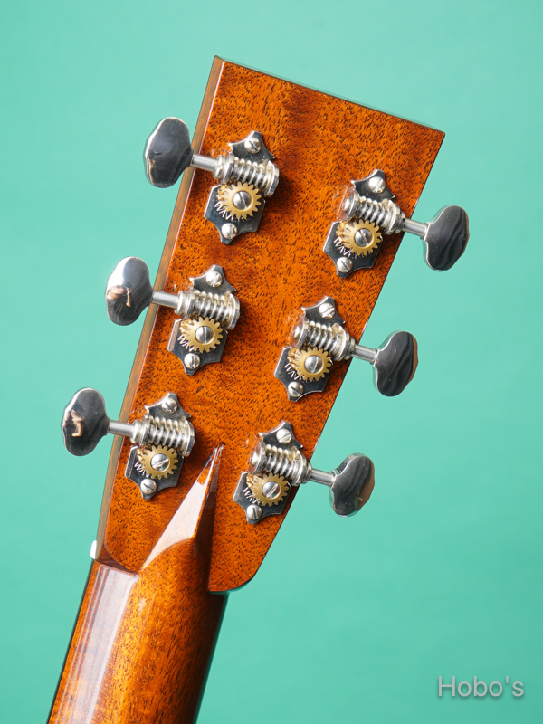 COLLINGS OM-2H G Custom "Deep Body" 2