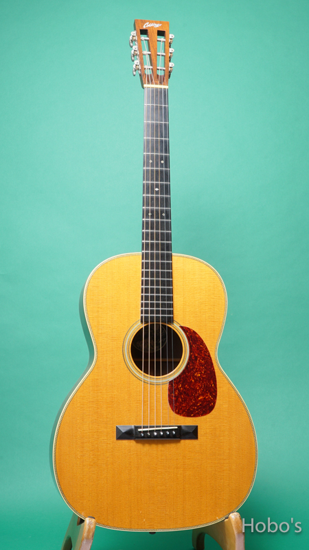 COLLINGS OOO-2H FRONT