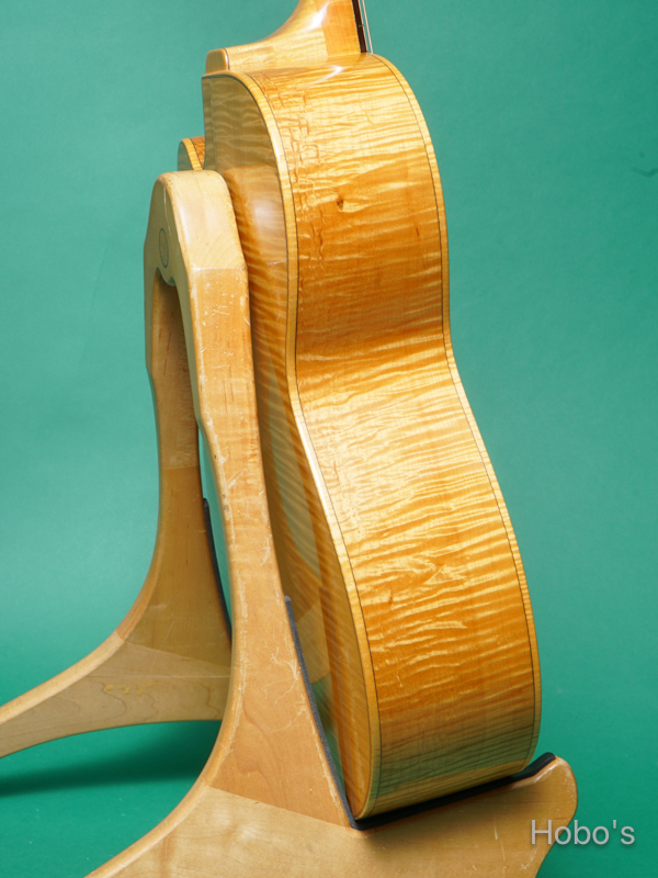 Shimo Guitars (志茂 崇弘) Model Custom Peacock "German Spruce/ Curry Maple”  7