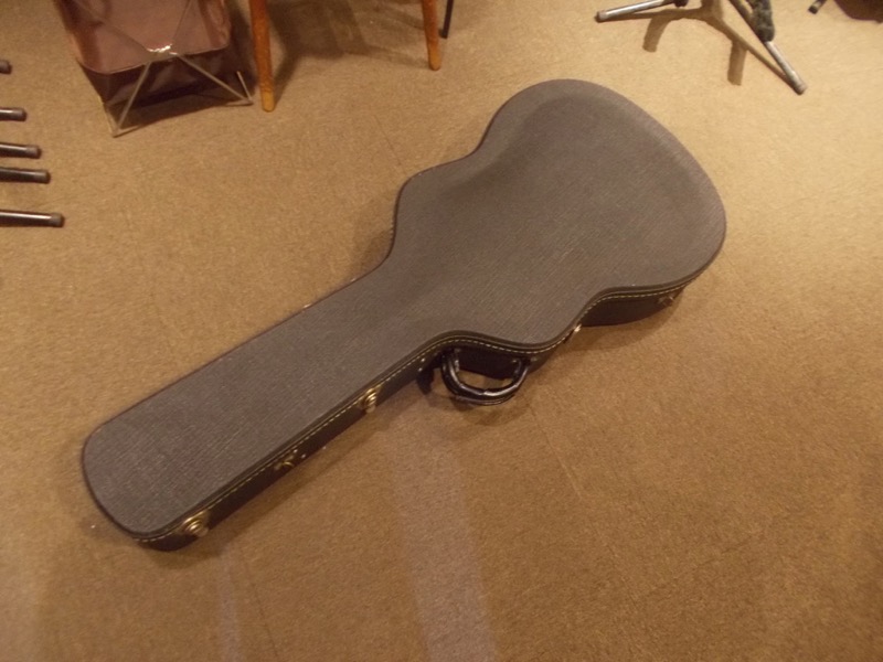 COLLINGS OM-2H B♭ Custom "Brazilian Rosewood" CASE