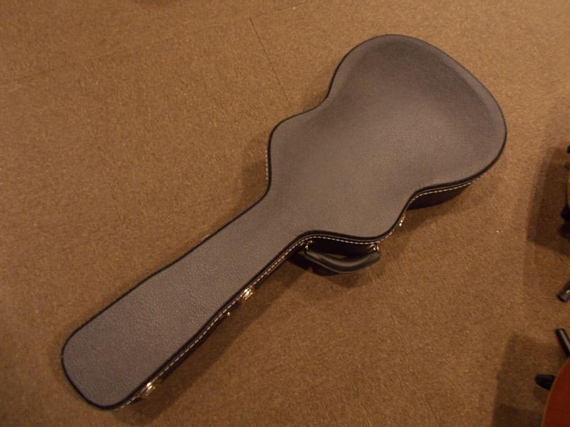 COLLINGS OO-1 14F Custom "1 3/4 Nut"   CASE