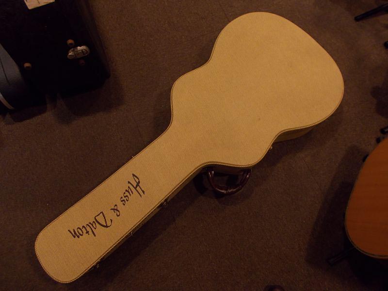 HUSS & DALTON OM Rosewood CASE