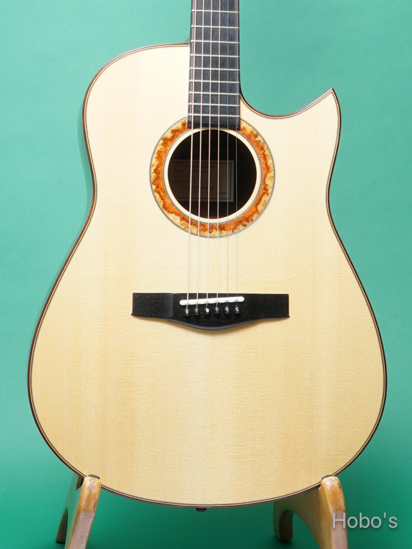 KAMEOKA GUITAR (亀岡 隆之) KMD Cutaway "German / Madagascar Rosewood" 5