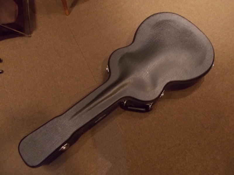 TAYLOR 314ce LTD ”Hawaiian Koa” CASE