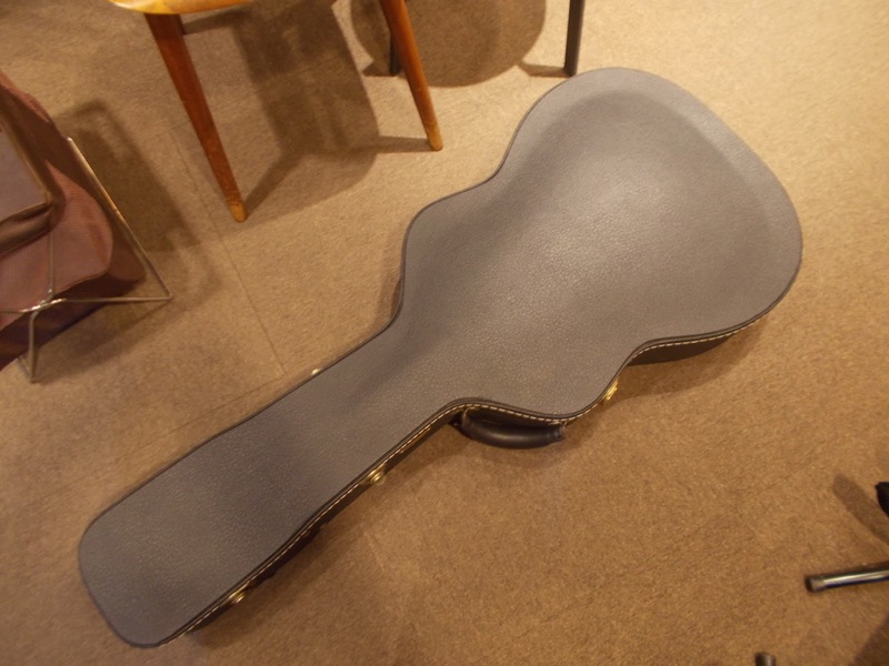 COLLINGS OM-2H A SB Custom CASE