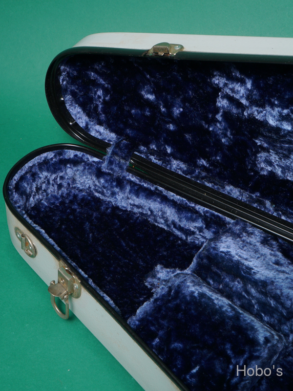 Carlton Case Model A Mandolin White / Blue 1