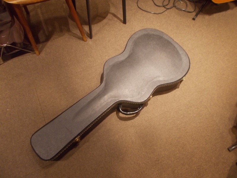 COLLINGS OM-2H Custom "1 3/4 Nut" CASE