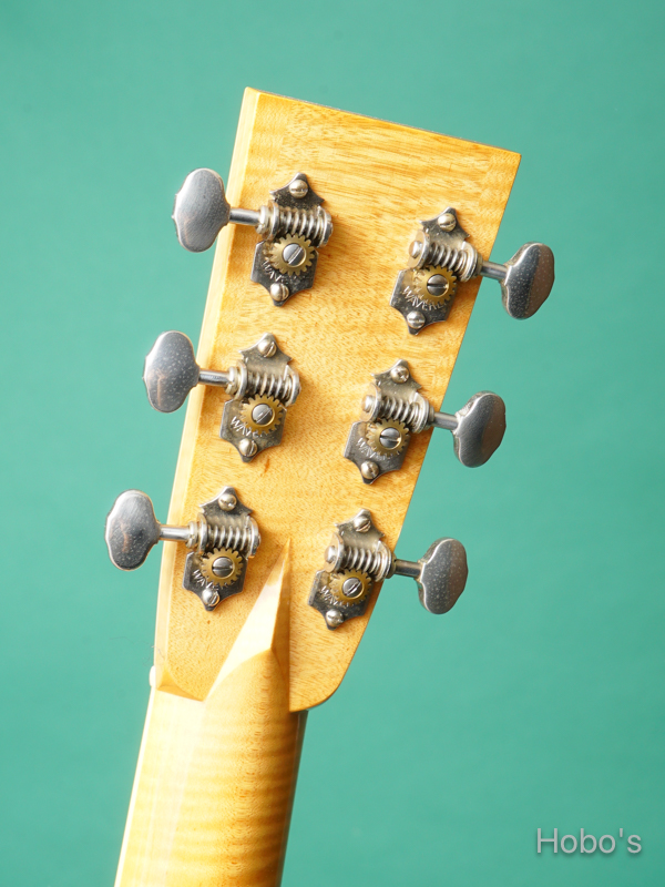 COLLINGS CJ Maple Custom "D-2 Style Headstock" 2
