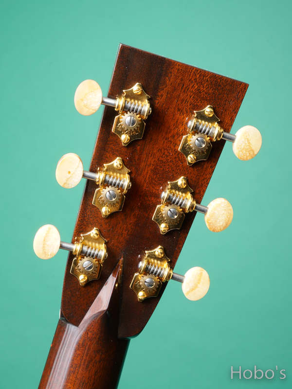 COLLINGS O-2H Baa G Custom "Varnish Finish"  2