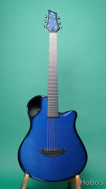 Emerald Guitars X10 Vibrant Blue FRONT