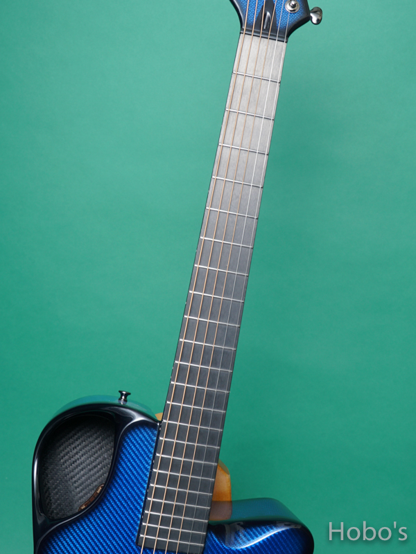 Emerald Guitars X10 Vibrant Blue 3
