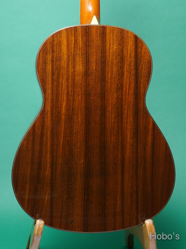 LARRIVEE L-10 6