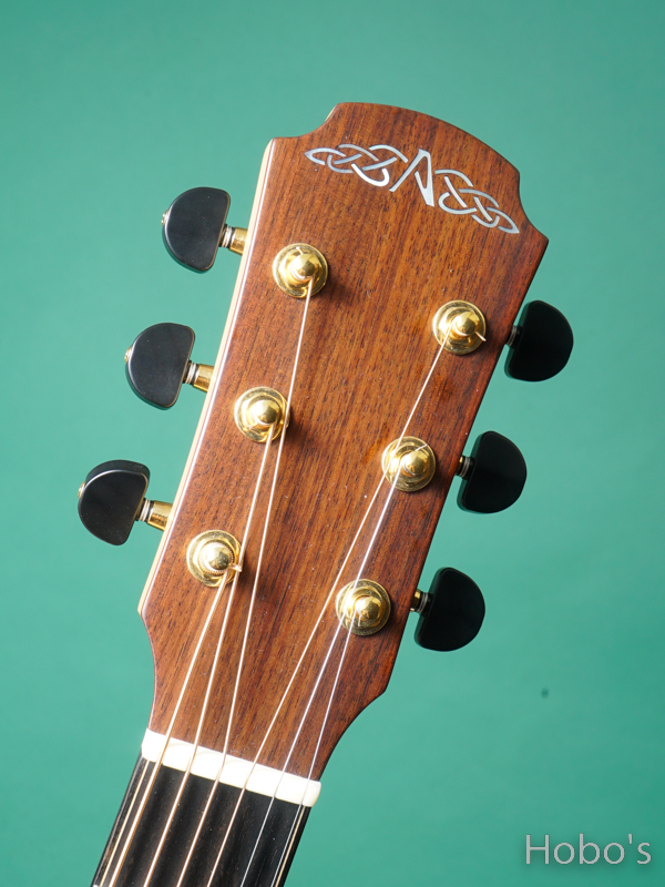AVALON GUITARS A2-340C "Flamed Maple" 1