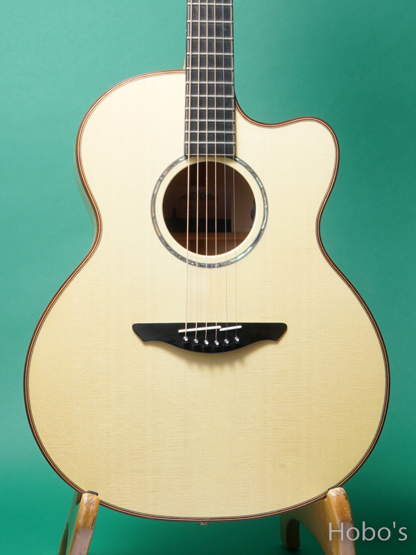 AVALON GUITARS A2-340C "Flamed Maple" 5
