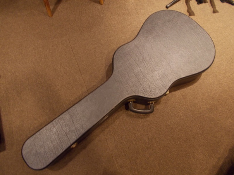 YAMAHA LL-23J w/ P.U System CASE