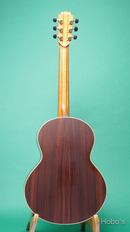 LOWDEN (GEORGE LOWDEN GUITARS)  S-32 BACK