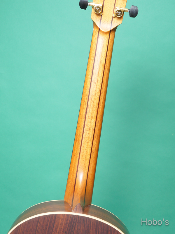 LOWDEN (GEORGE LOWDEN GUITARS)  S-32 4