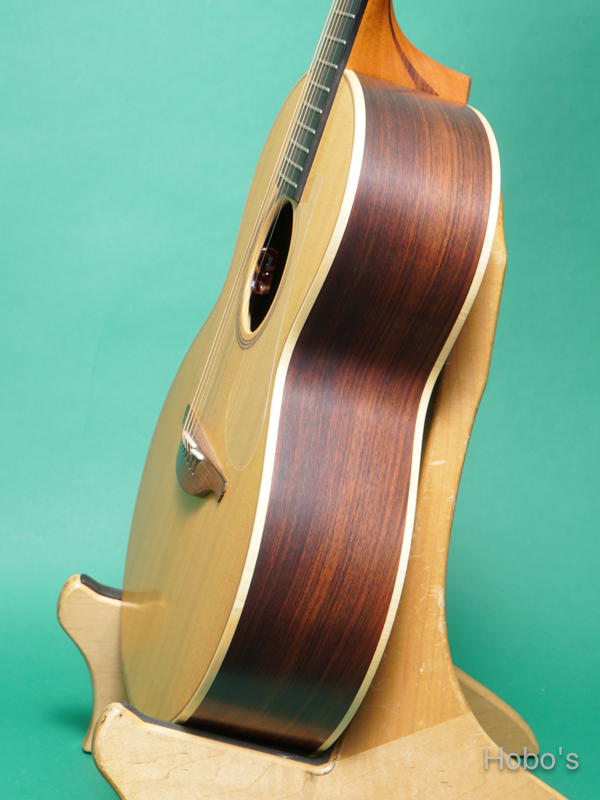 LOWDEN (GEORGE LOWDEN GUITARS)  S-32 8