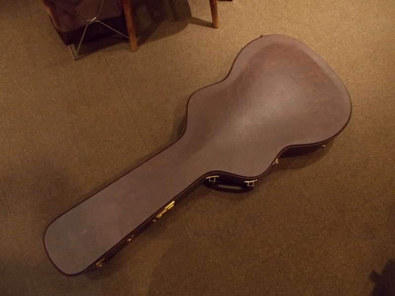 NISHIHARA GUITARS (西原 悠紀) Pado OM Cutaway "German / Indian Rosewood" CASE