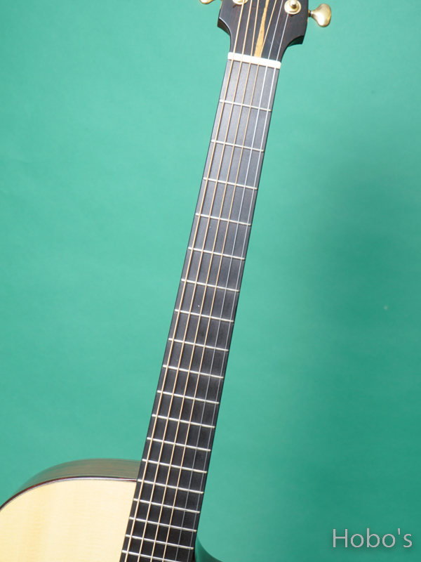 NISHIHARA GUITARS (西原 悠紀) Pado OM Cutaway "German / Indian Rosewood" 3