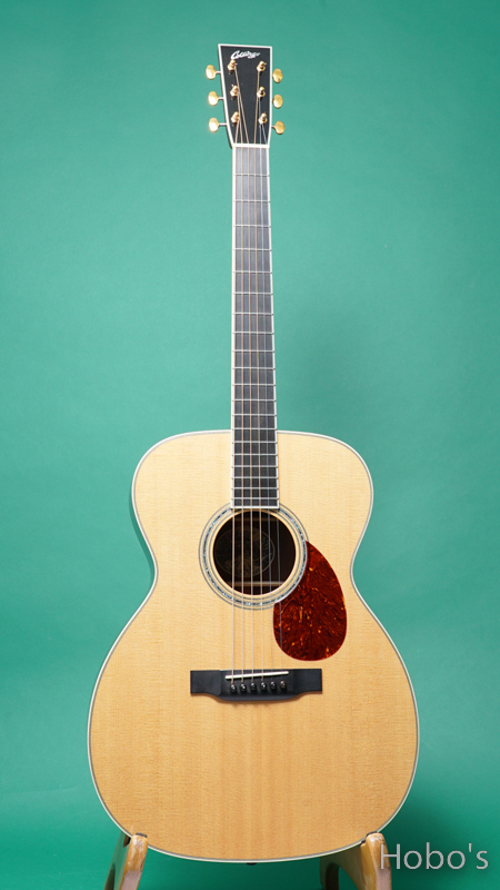 COLLINGS OM-3 MR SS Custom "Madagascar Rosewood" FRONT