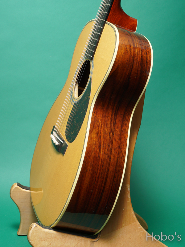 Acoustic World (岩本 健) OM-28 "Adirondack / Madagascar Rosewood"   8