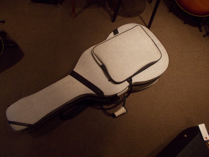 Kaoru Acoustic Craft (中島 馨) Rush The Blood Deluxe CASE