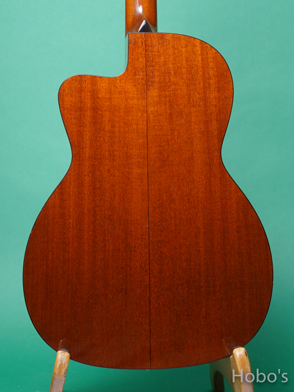 COLLINGS OOO-1 A Cutaway Custom "Varnish Finish" 6