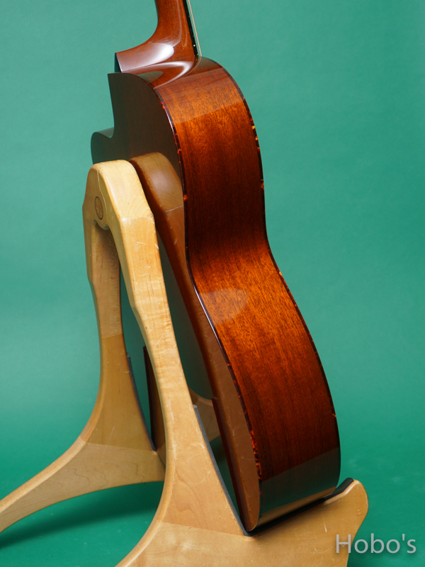 COLLINGS OOO-1 A Cutaway Custom "Varnish Finish" 7