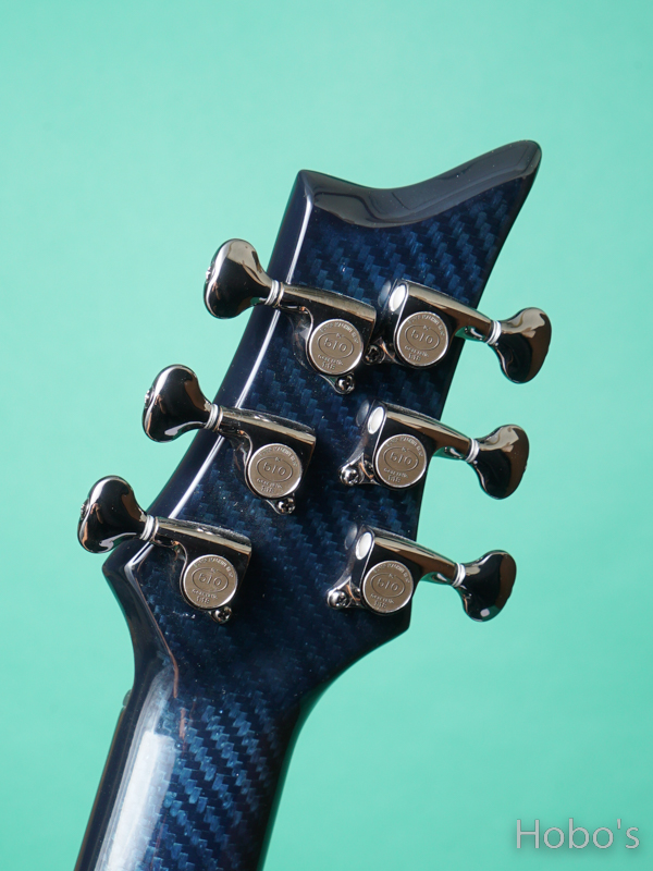 Emerald Guitars X20 Blue Quilted Maple Custom "w/L.R.Baggs Anthem" 2