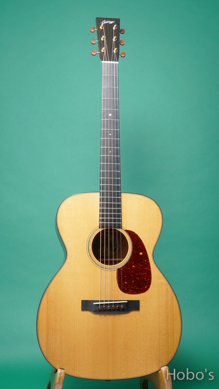 COLLINGS OM-1 T A Custom "Torrefied Adirondack Top"  FRONT