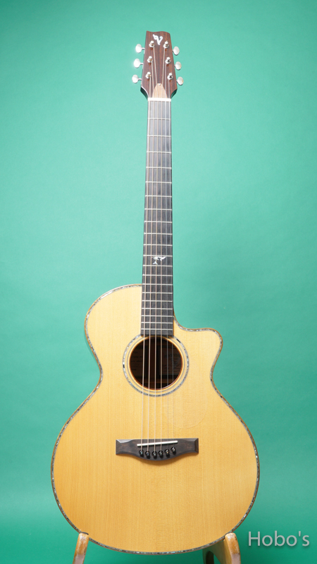 TONY VINES A.G.C Cutaway "German / Indian Rosewood"