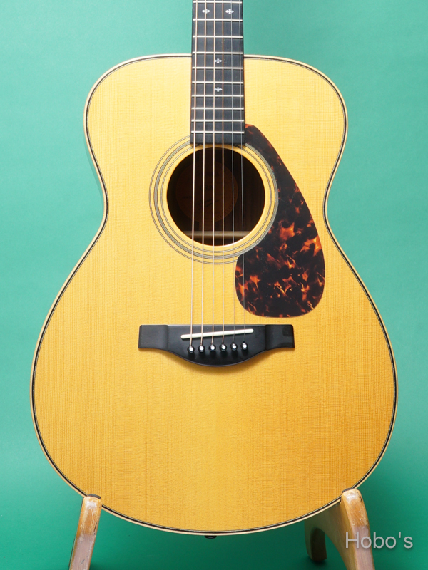 YAMAHA LS26 ARE 5